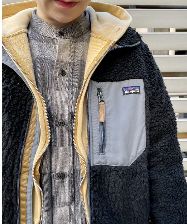 コウリキ　マミさんの「BEAMS WOMEN｜BEAMS BOY / BBロゴ ショップバック」を使ったコーディネート