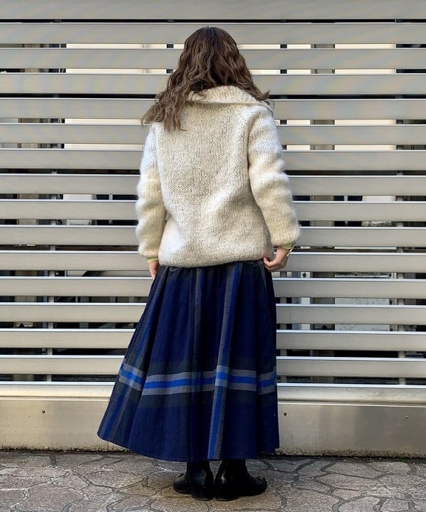 ナツハさんの「BEAMS WOMEN｜BEAMS BOY / GOLDメッキ 0.8mm リング」を使ったコーディネート