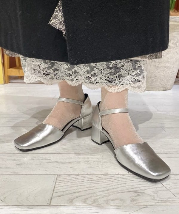 れいにーさんの「BEAMS WOMEN｜Ray BEAMS / アンクルストラップ パンプス」を使ったコーディネート