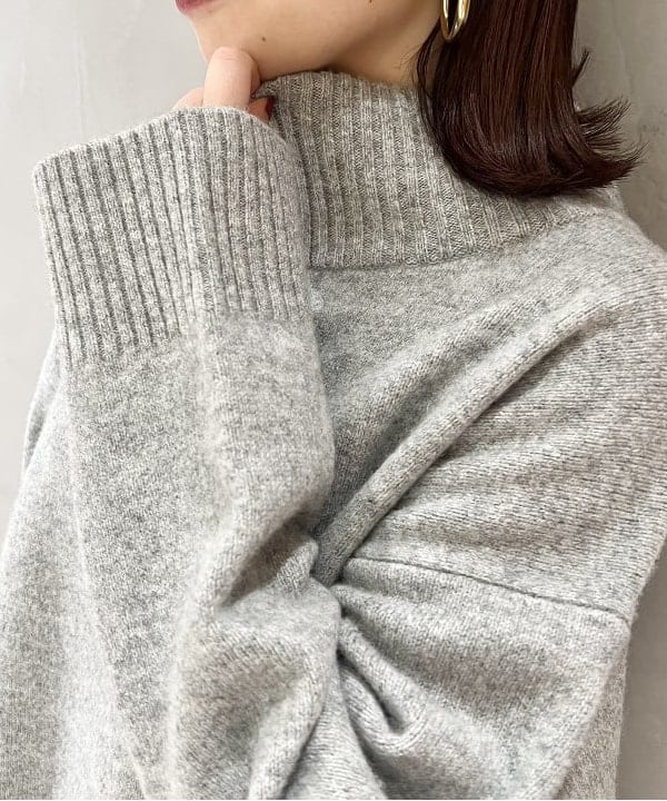 大川 美咲さんの「BEAMS WOMEN｜JW PEI / Gabbi Bag」を使ったコーディネート