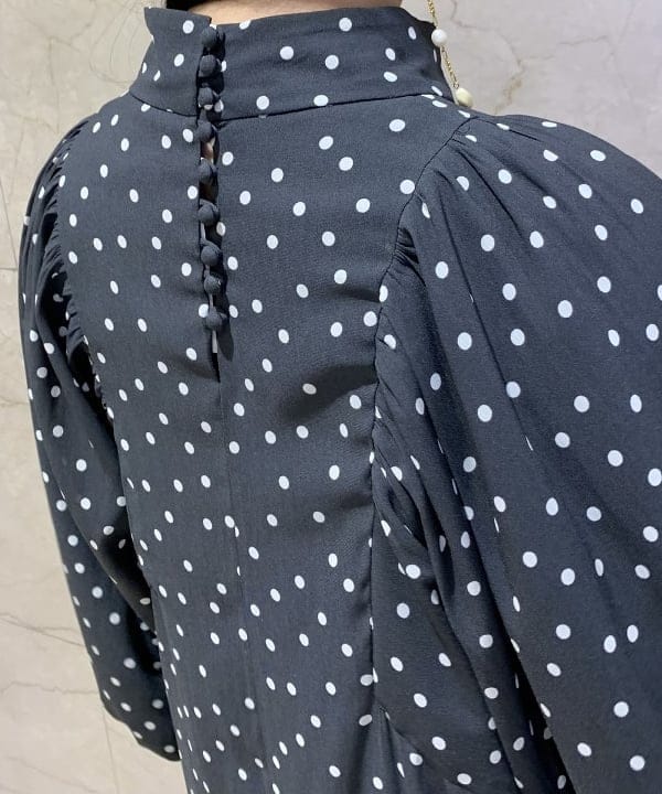 カワライさんの「BEAMS WOMEN｜GIANNI CHIARINI / メタリック ALIFA レザーショルダーバッグ S」を使ったコーディネート