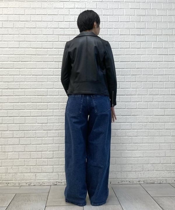 内山 瑛美さんの「BEAMS WOMEN｜」を使ったコーディネート