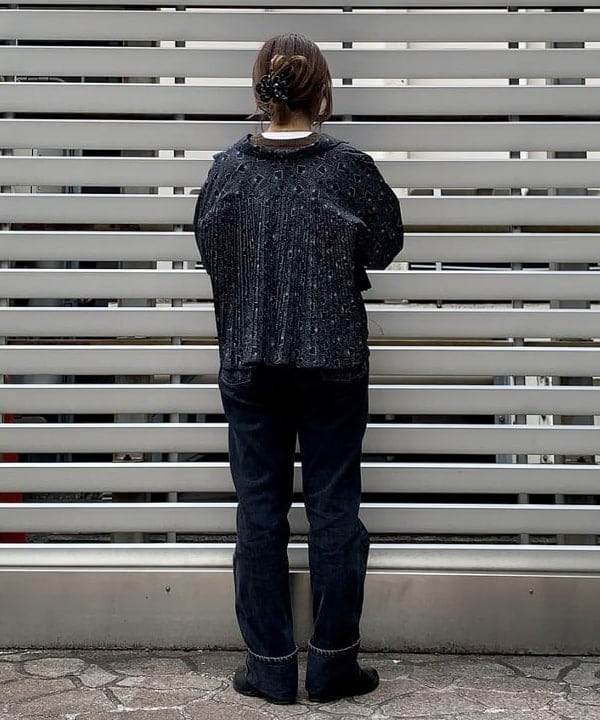 ナツハさんの「BEAMS WOMEN｜ROSETTA PRAYER / 64イヤー リング」を使ったコーディネート