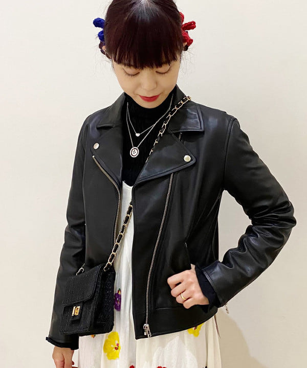 りかちょび/岸本梨佳さんの「BEAMS WOMEN｜」を使ったコーディネート