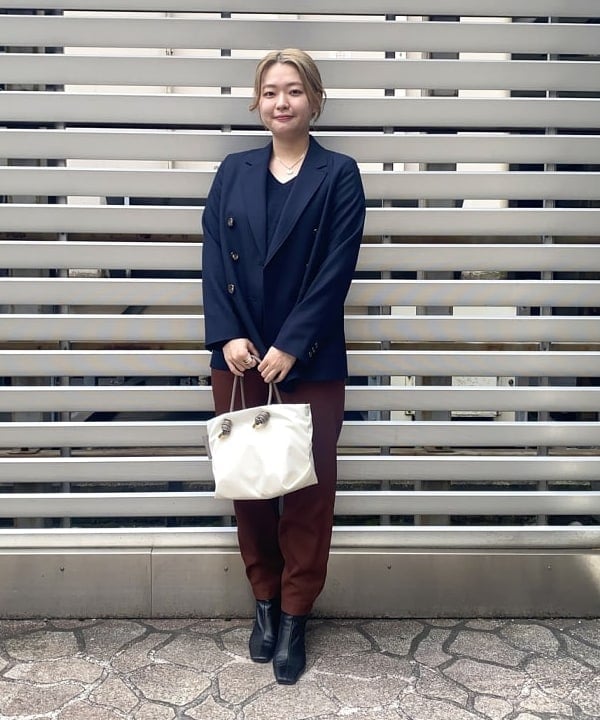 千田 静香さんの「BEAMS WOMEN｜VIOLAd&rsquo;ORO / BIANCA ナイロン トートバッグ S」を使ったコーディネート