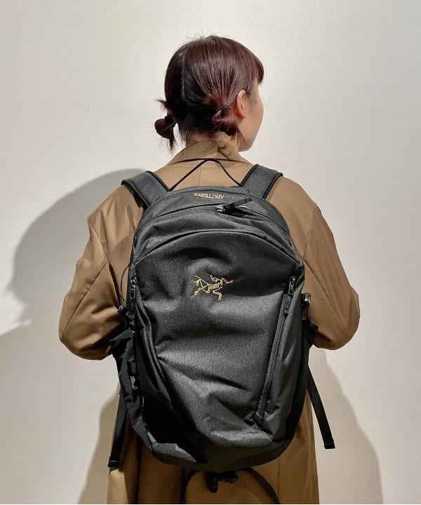 葛岡 七海さんの「BEAMS WOMEN｜ARC’TERYX / MANTIS 26 BACKPACK」を使ったコーディネート