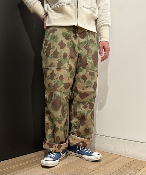 土田 達也さんの「BEAMS WOMEN｜CASIO / MQ24 COLOR」を使ったコーディネート