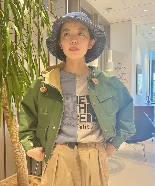 サワイさんの「BEAMS WOMEN｜Blundstone / LOW CUT」を使ったコーディネート