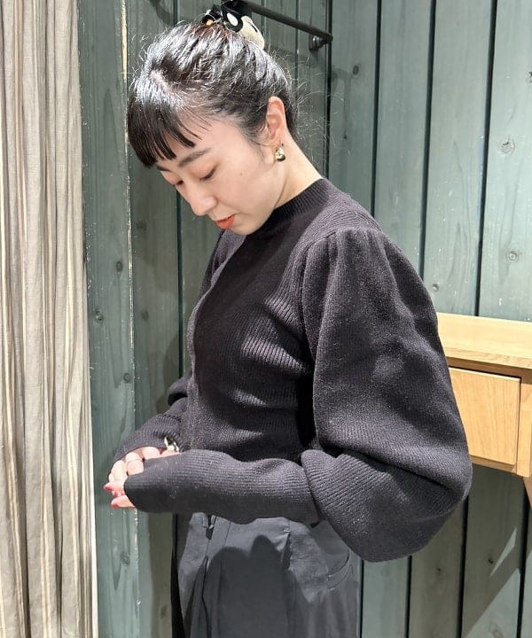 庭野 優紀さんの「BEAMS WOMEN｜JW PEI / Gabbi Bag」を使ったコーディネート