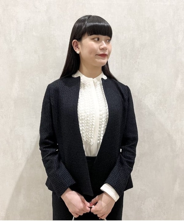 カワライさんの「BEAMS WOMEN｜Demi-Luxe BEAMS / ストレッチ ツイード タイトスカート 23FO」を使ったコーディネート