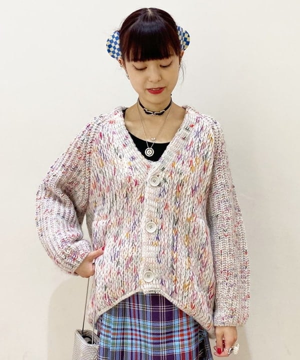 りかちょび/岸本梨佳さんの「BEAMS WOMEN｜SEPTEMBER MOON / リボン バレエシューズ レオパード」を使ったコーディネート