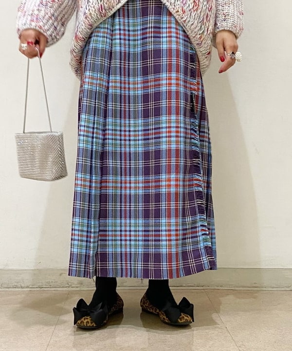 りかちょび/岸本梨佳さんの「BEAMS WOMEN｜SEPTEMBER MOON / リボン バレエシューズ レオパード」を使ったコーディネート