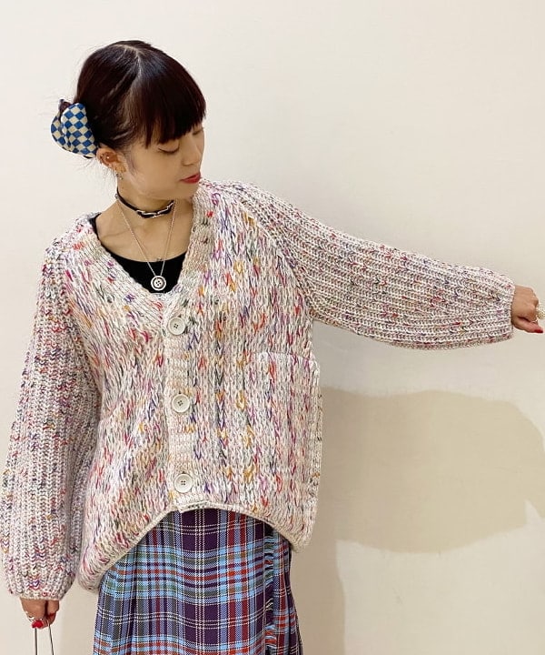 りかちょび/岸本梨佳さんの「BEAMS WOMEN｜SEPTEMBER MOON / リボン バレエシューズ レオパード」を使ったコーディネート