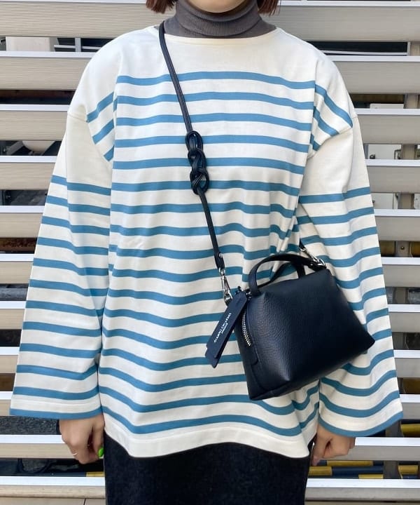 SAKAIさんの「BEAMS WOMEN｜GIANNI CHIARINI / ALIFA レザーショルダーバッグ S」を使ったコーディネート