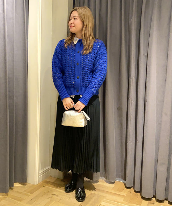 千田 静香さんの「BEAMS WOMEN｜GIANNI CHIARINI / メタリック ALIFA レザーショルダーバッグ S」を使ったコーディネート