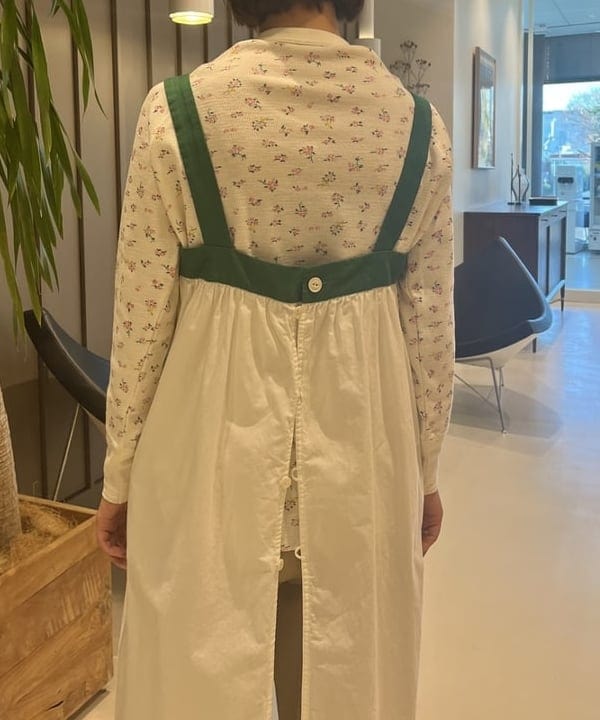 サワイさんの「BEAMS WOMEN｜【別注】BUZZ RICKSON'S / チノパンツ」を使ったコーディネート