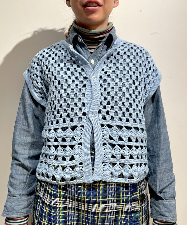 みかみさんの「BEAMS WOMEN｜BUZZ RICKSON'S / 別注 シャンブレー ロングスリーブ シャツ」を使ったコーディネート