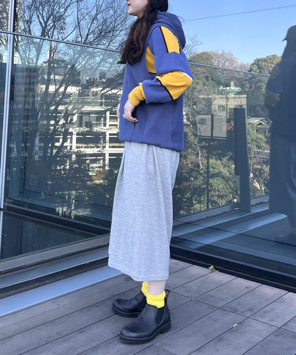 カスタニ モモノさんの「BEAMS WOMEN｜Blundstone / LOW CUT」を使ったコーディネート