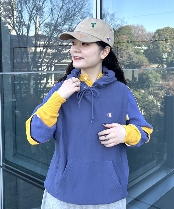 カスタニ モモノさんの「BEAMS WOMEN｜Blundstone / LOW CUT」を使ったコーディネート