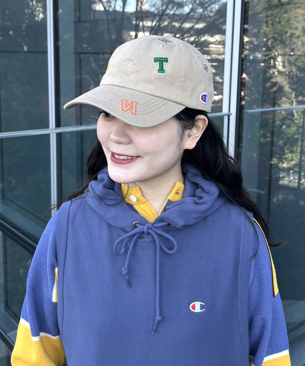 カスタニ モモノさんの「BEAMS WOMEN｜Blundstone / LOW CUT」を使ったコーディネート