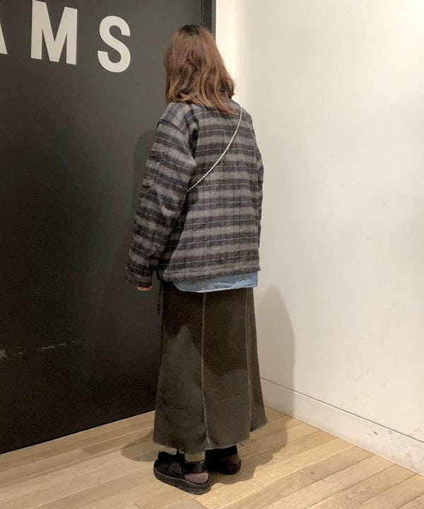 みかみさんの「BEAMS WOMEN｜BUZZ RICKSON'S / 別注 シャンブレー ロングスリーブ シャツ」を使ったコーディネート
