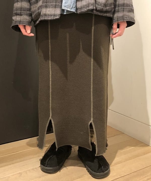 みかみさんの「BEAMS WOMEN｜BUZZ RICKSON'S / 別注 シャンブレー ロングスリーブ シャツ」を使ったコーディネート