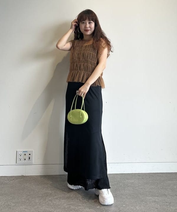 渡邊 舞さんの「BEAMS WOMEN｜Otro Accesorio / フラワー リング」を使ったコーディネート