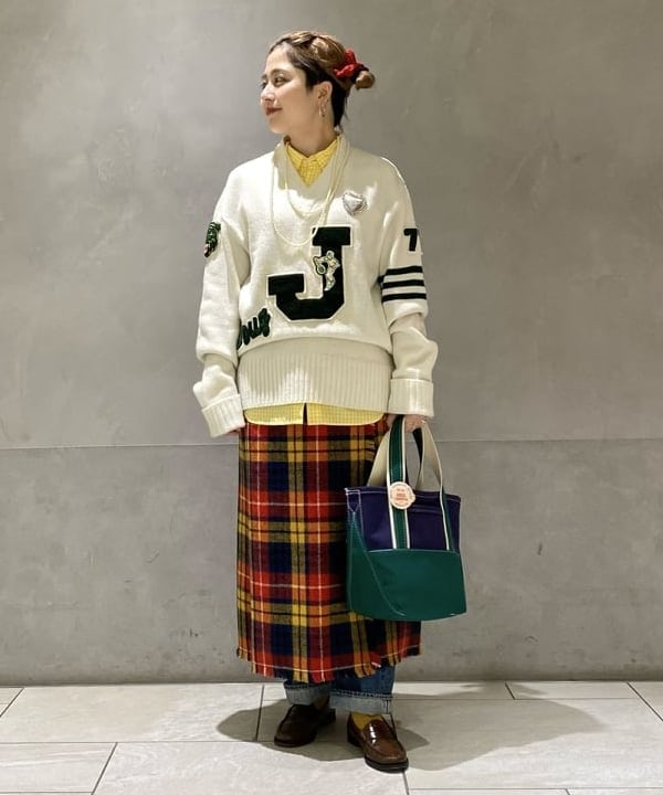 吉野 多恵さんの「BEAMS WOMEN｜L.L.Bean / Deep Bottom Deluxe Boat and Tote S」を使ったコーディネート