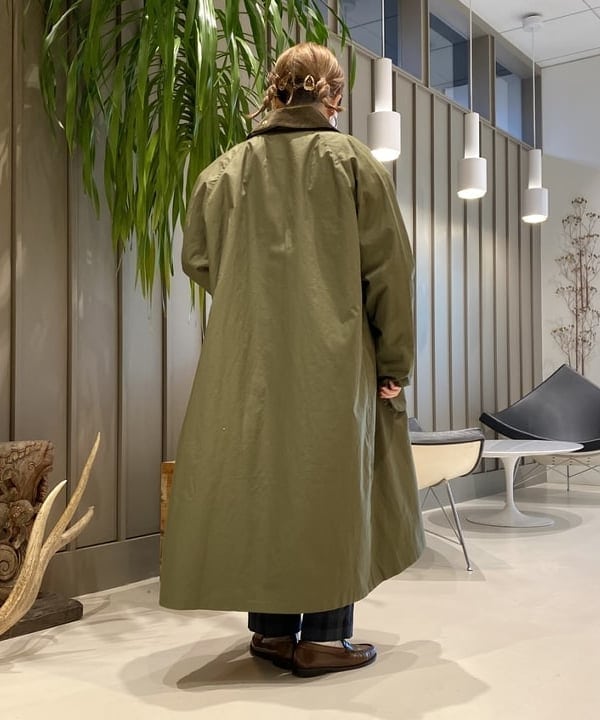 吉野 多恵さんの「BEAMS WOMEN｜BEAMS BOY / GOLDメッキ 0.8mm リング」を使ったコーディネート