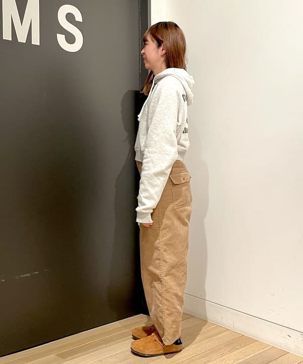みかみさんの「BEAMS WOMEN｜Healthknit × BEAMS BOY / ワッフル プルオーバー パーカ」を使ったコーディネート