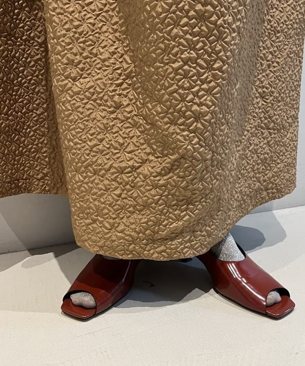 LEEさんの「BEAMS WOMEN｜MOHI / オープントゥ ミュール」を使ったコーディネート