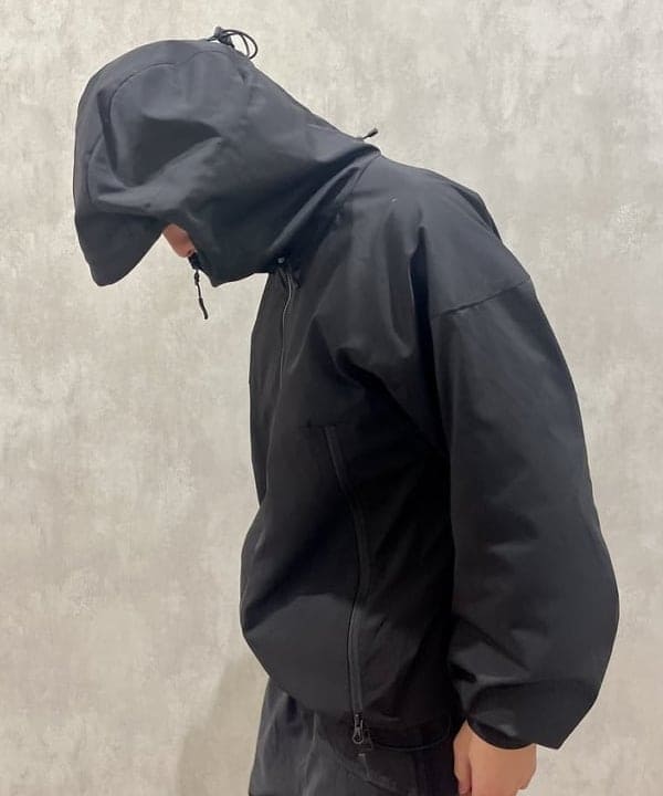 トラ吉さんの「BEAMS WOMEN｜BEAMS / ビッグ 6ポケット カーゴパンツ」を使ったコーディネート