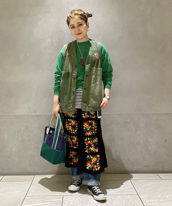 吉野 多恵さんの「BEAMS WOMEN｜L.L.Bean / Deep Bottom Deluxe Boat and Tote S」を使ったコーディネート