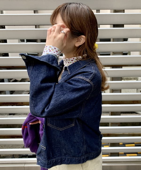 ナツハさんの「BEAMS WOMEN｜BEAMS BOY / GOLDメッキ 0.8mm リング」を使ったコーディネート