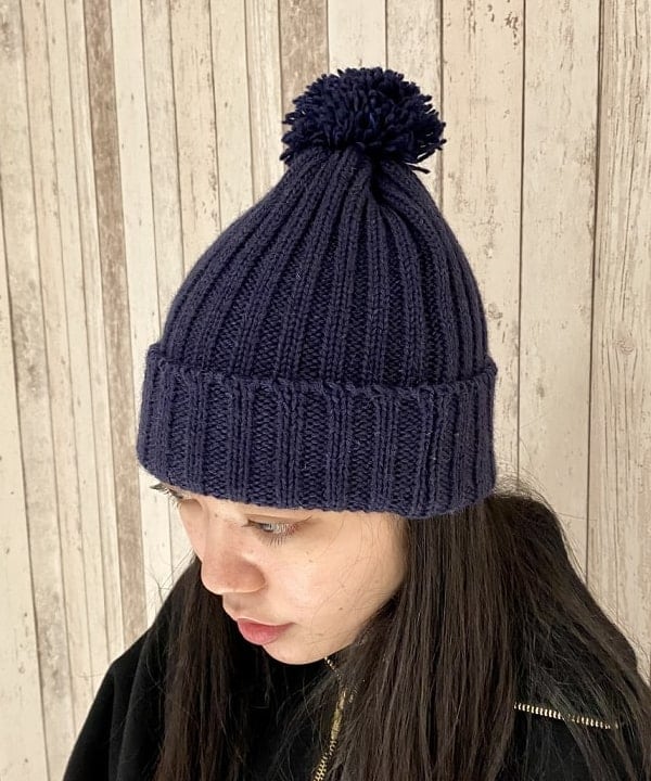 鈴木 悠里さんの「BEAMS WOMEN｜BEAMS PLUS / Bon-Bon Style Watch Cap」を使ったコーディネート