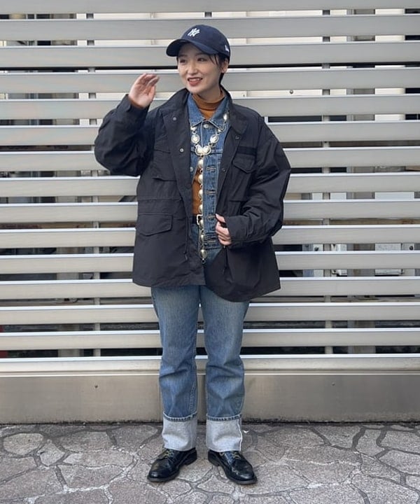 朱華さんの「BEAMS WOMEN｜BEAMS BOY / 25mm WASH ベルト」を使ったコーディネート