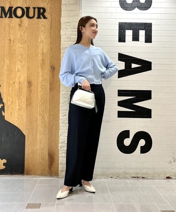 ちりこさんの「BEAMS WOMEN｜GIANNI CHIARINI / メタリック ALIFA レザーショルダーバッグ S」を使ったコーディネート