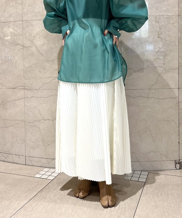 shirakiさんの「BEAMS WOMEN｜オーガンジー リボンブラウス」を使ったコーディネート