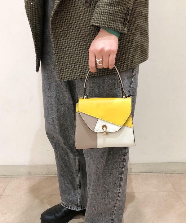 CHIHIROさんの「BEAMS WOMEN｜オーガンジー リボンブラウス」を使ったコーディネート