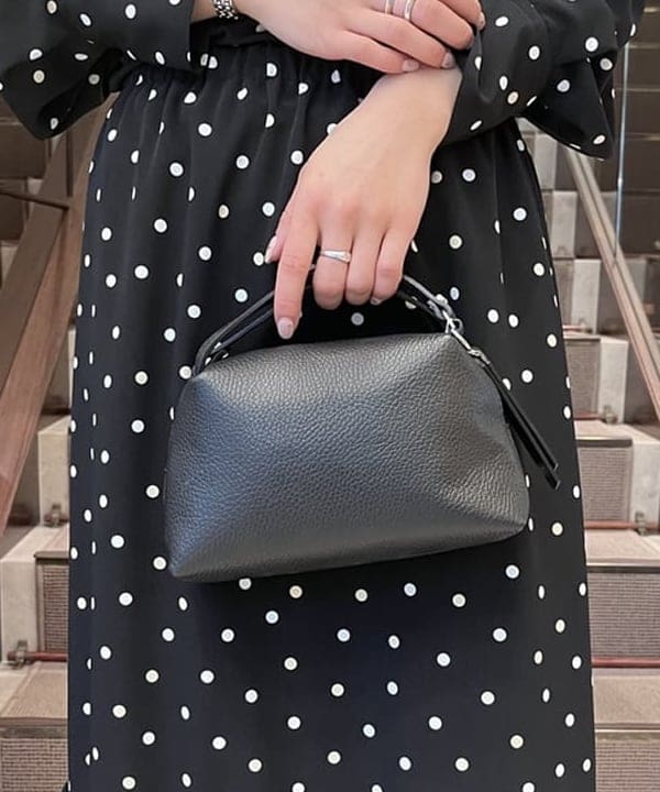 蒲原 捺美さんの「BEAMS WOMEN｜Demi-Luxe BEAMS / ソフトツイル 6ボタンジャケット」を使ったコーディネート