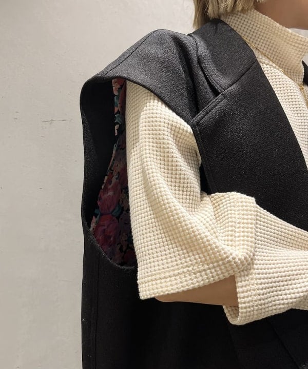 カワグチ シオリさんの「BEAMS WOMEN｜」を使ったコーディネート