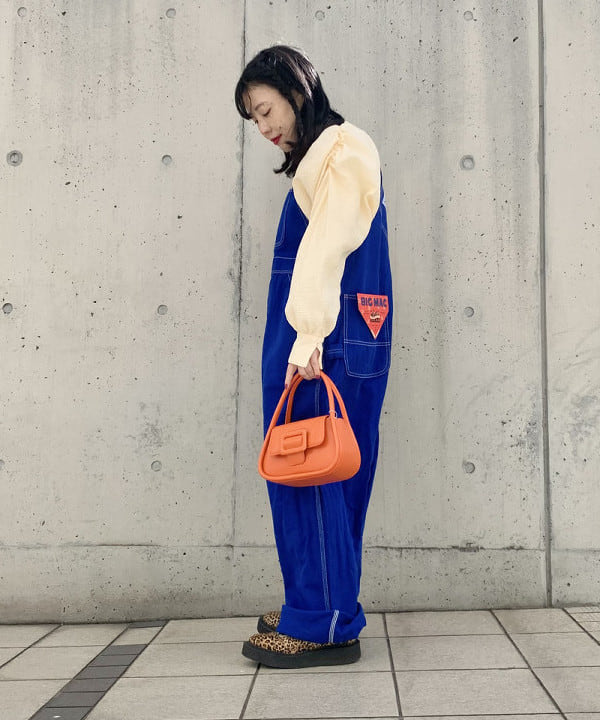 乙藤 侑里さんの「BEAMS WOMEN｜ベルテッド バッグ」を使ったコーディネート