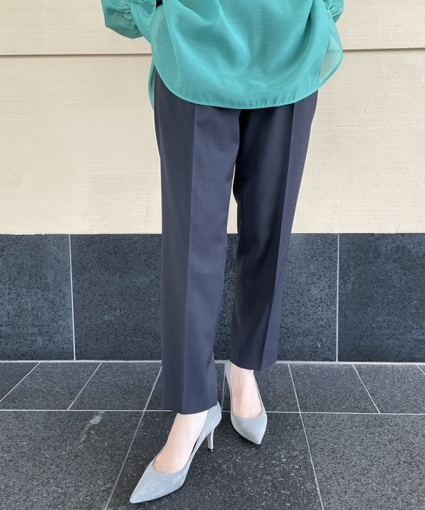 住吉　明佳さんの「BEAMS WOMEN｜オーガンジー リボンブラウス」を使ったコーディネート