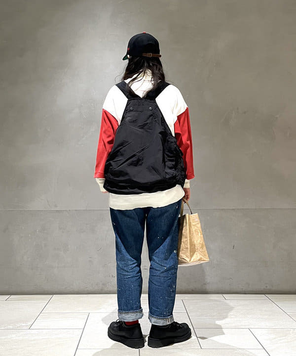 カスタニ モモノさんの「BEAMS WOMEN｜BEAMS BOY / BBロゴ ショップバック」を使ったコーディネート