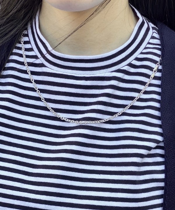 鈴木 悠里さんの「BEAMS WOMEN｜BEAMS / アズキ チェーン ネックレス」を使ったコーディネート