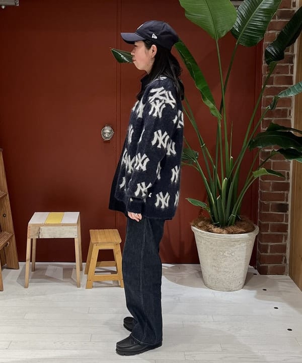 ミナミマリコさんの「BEAMS WOMEN｜【別注】BUZZ RICKSON'S / USアーミーDENIM」を使ったコーディネート