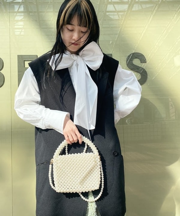 め　め　こさんの「BEAMS WOMEN｜」を使ったコーディネート