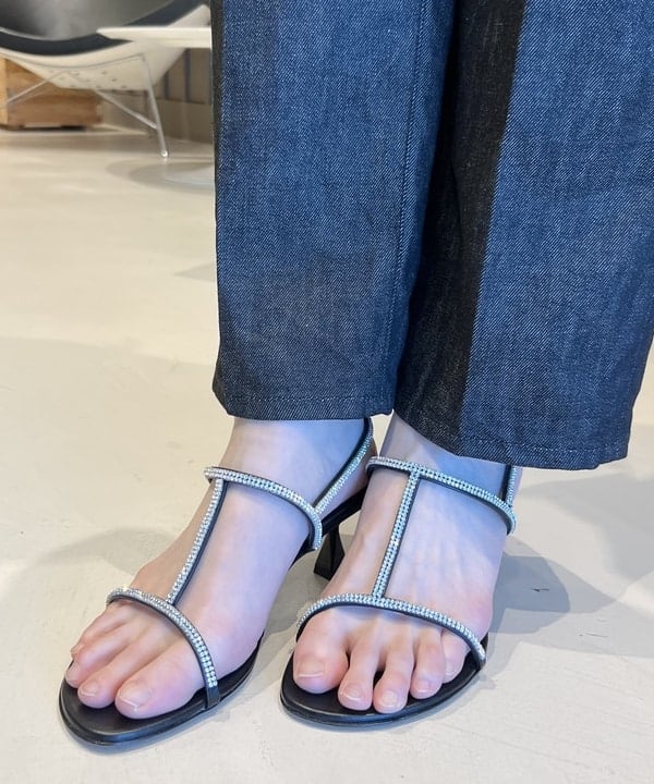 隈元 楓さんの「BEAMS WOMEN｜AK+1 / シルクコットン ブラウス」を使ったコーディネート