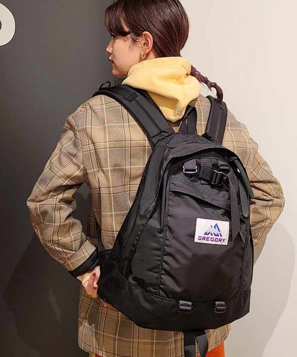 saori KATOさんの「BEAMS WOMEN｜【別注】GREGORY / NICE DAY NEW」を使ったコーディネート