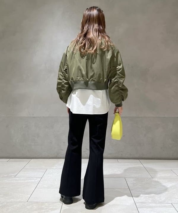 内山 美咲さんの「BEAMS WOMEN｜」を使ったコーディネート